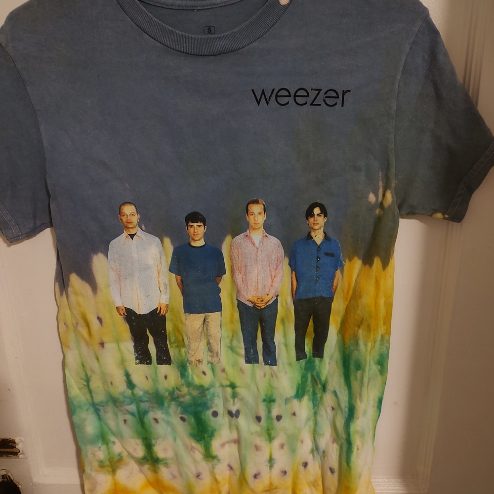 Tie-Dye Graphic T-Shirt